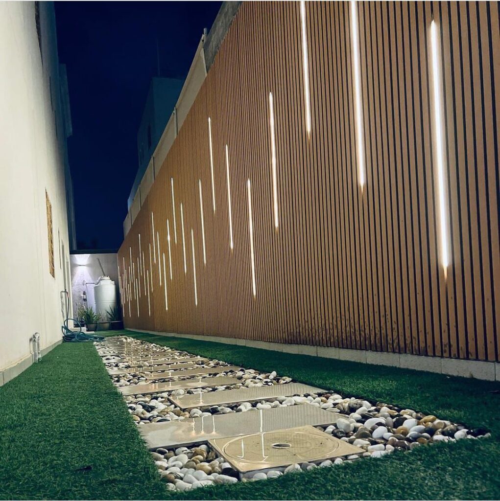 تكسيات جدارية بالدمام مؤسسة الابرار لتنسيق الحدائق المنزلية