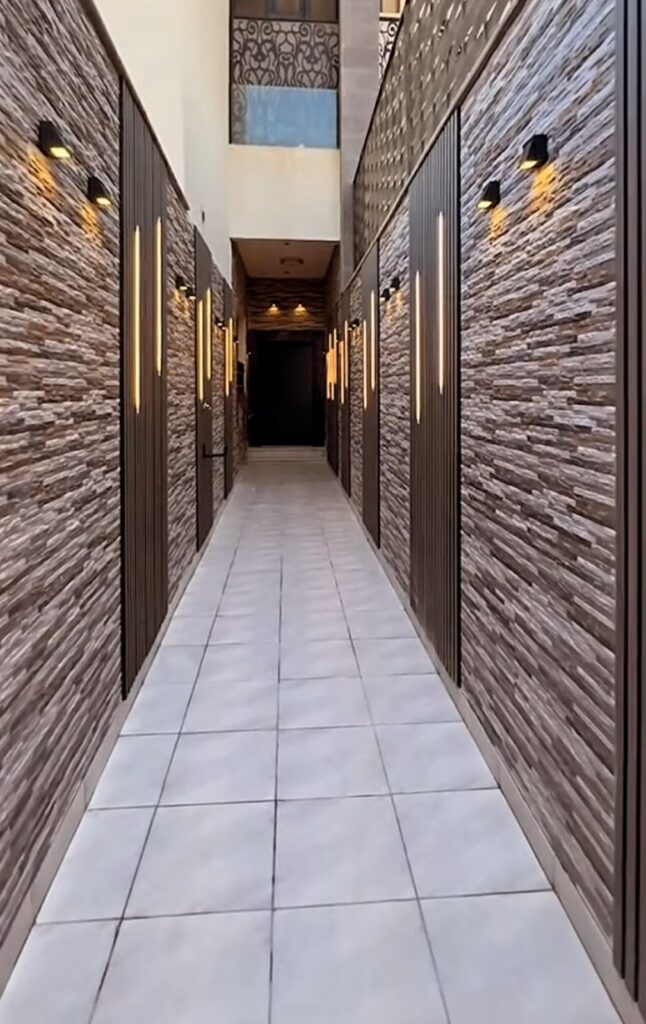 تكسيات جدارية بالدمام مؤسسة الابرار لتنسيق الحدائق المنزلية