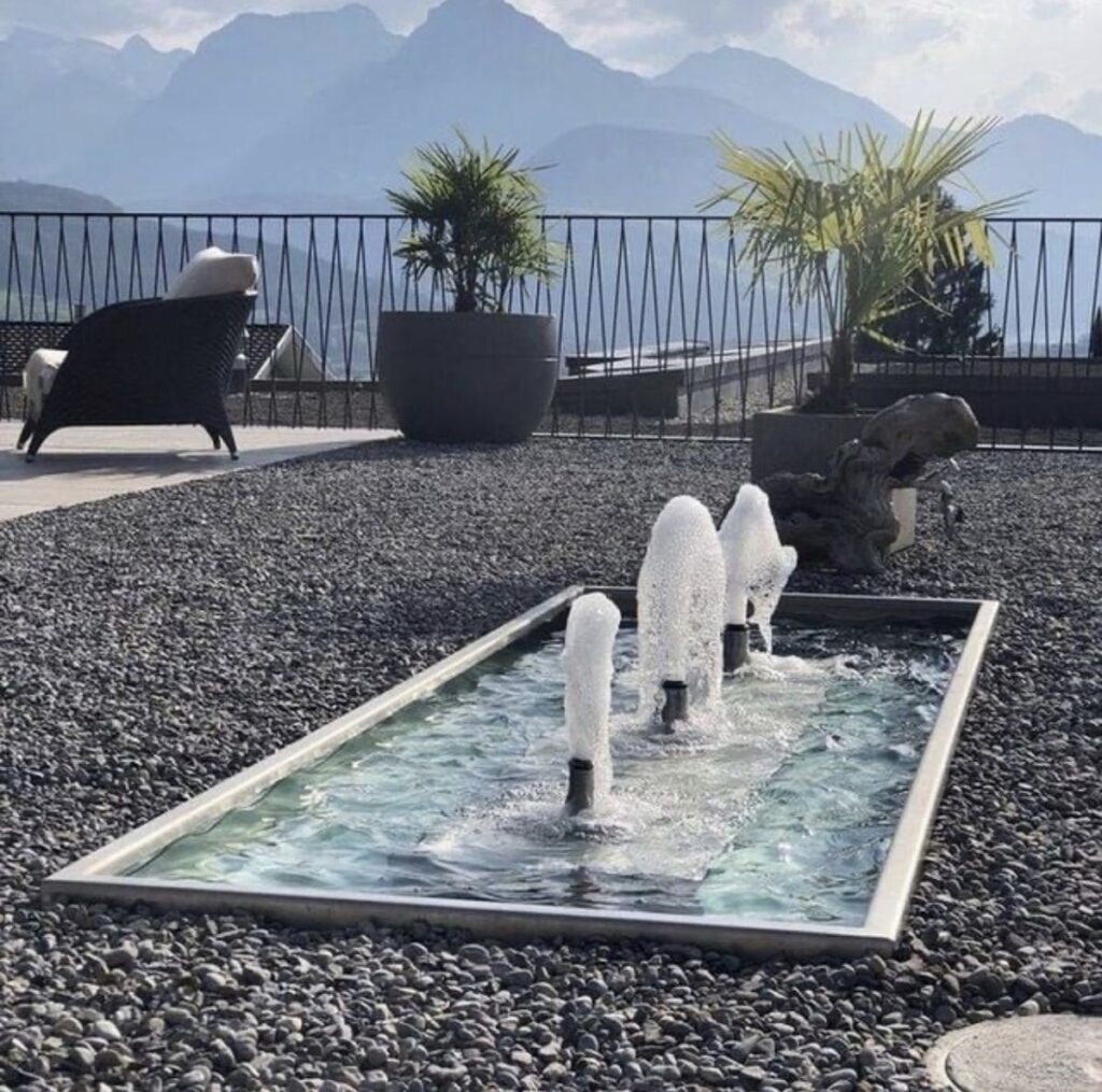 نوافير حدائق بالدمام مؤسسة الابرار لتنسيق الحدائق المنزلية