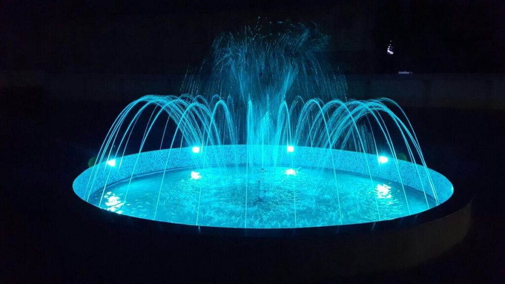 نوافير حدائق بالدمام مؤسسة الابرار لتنسيق الحدائق المنزلية